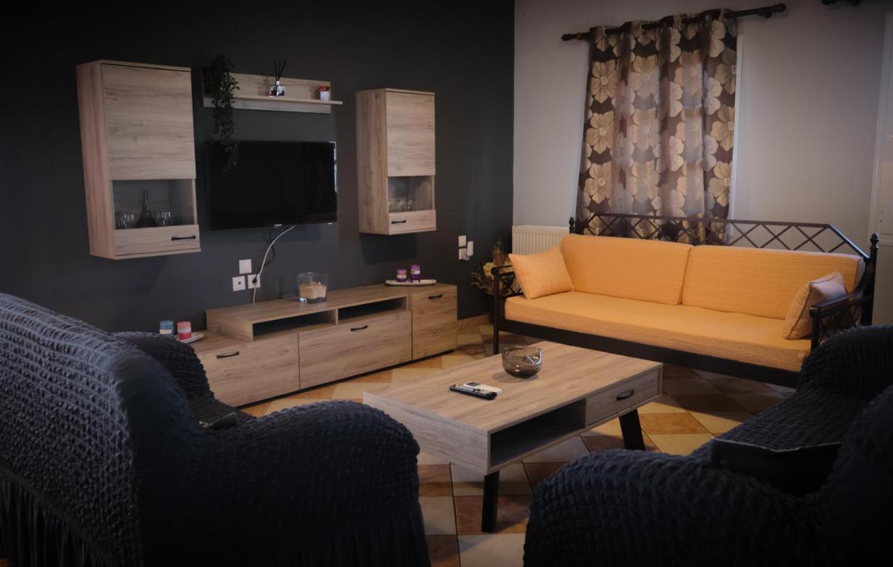 Vretti'S Apartment Fratsia Exteriér fotografie